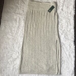 NWT Wild Fable Light Grey Sweater Maxi Slit Skirt Size M